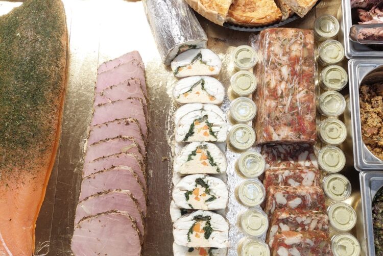 Coquillages Auch, Crustacés Auch, Plateaux de fruits de mer Auch, Plats cuisinés maison Auch, Poissonnerie Auch